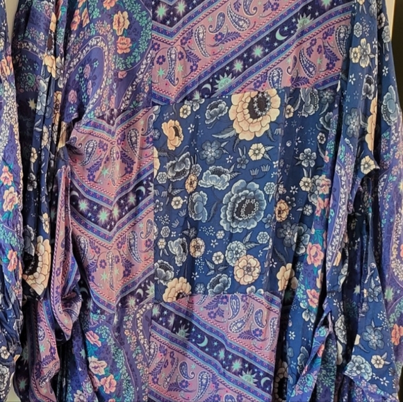 Spell RENEW ROBE SWAP OR SELL OFFRS - Picture 2 of 8